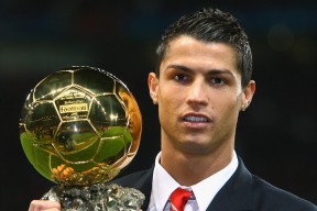 九游娱乐官方网站-统计数据：投篮命中率达46%，助攻22次稳扎稳打！，投篮的命中率