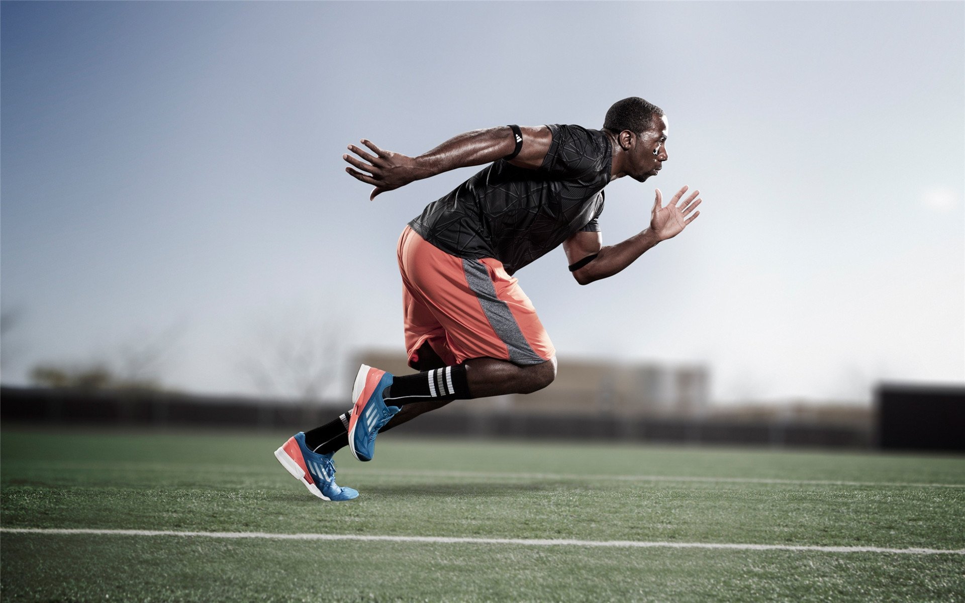 多地建立足球“校长”制,推动校园足球专业化发展,校园足球健全工作机制