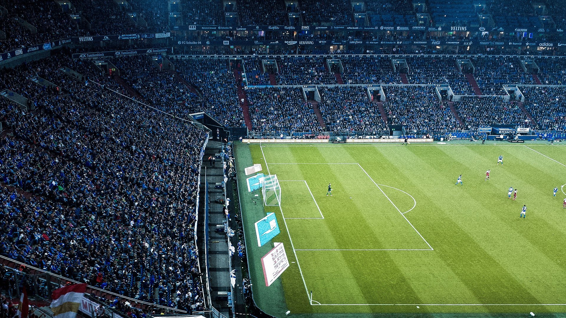 激烈碰撞:季后赛的最爆炸对决之一,激烈撞击对人体的伤害